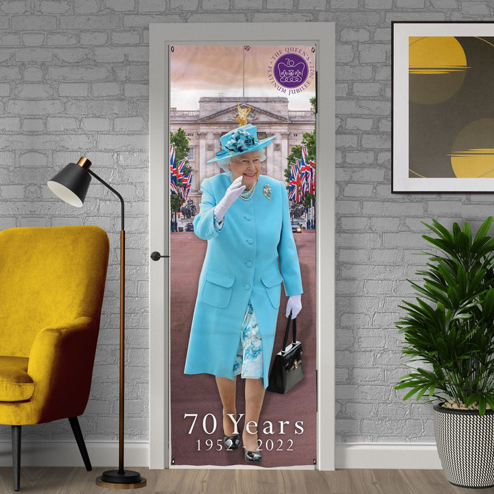 Platinum Jubilee Queen Waving - Door Banner