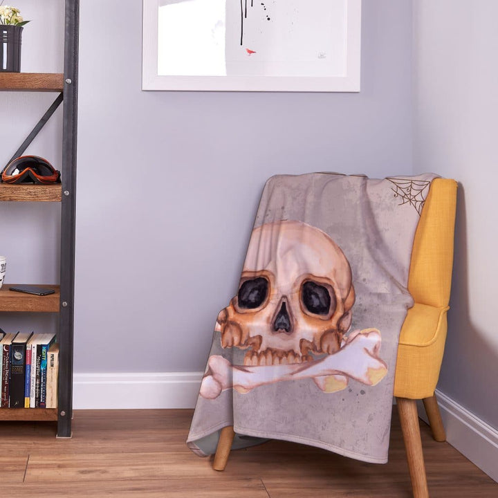 Skull and Bones - Halloween Fleece Throw